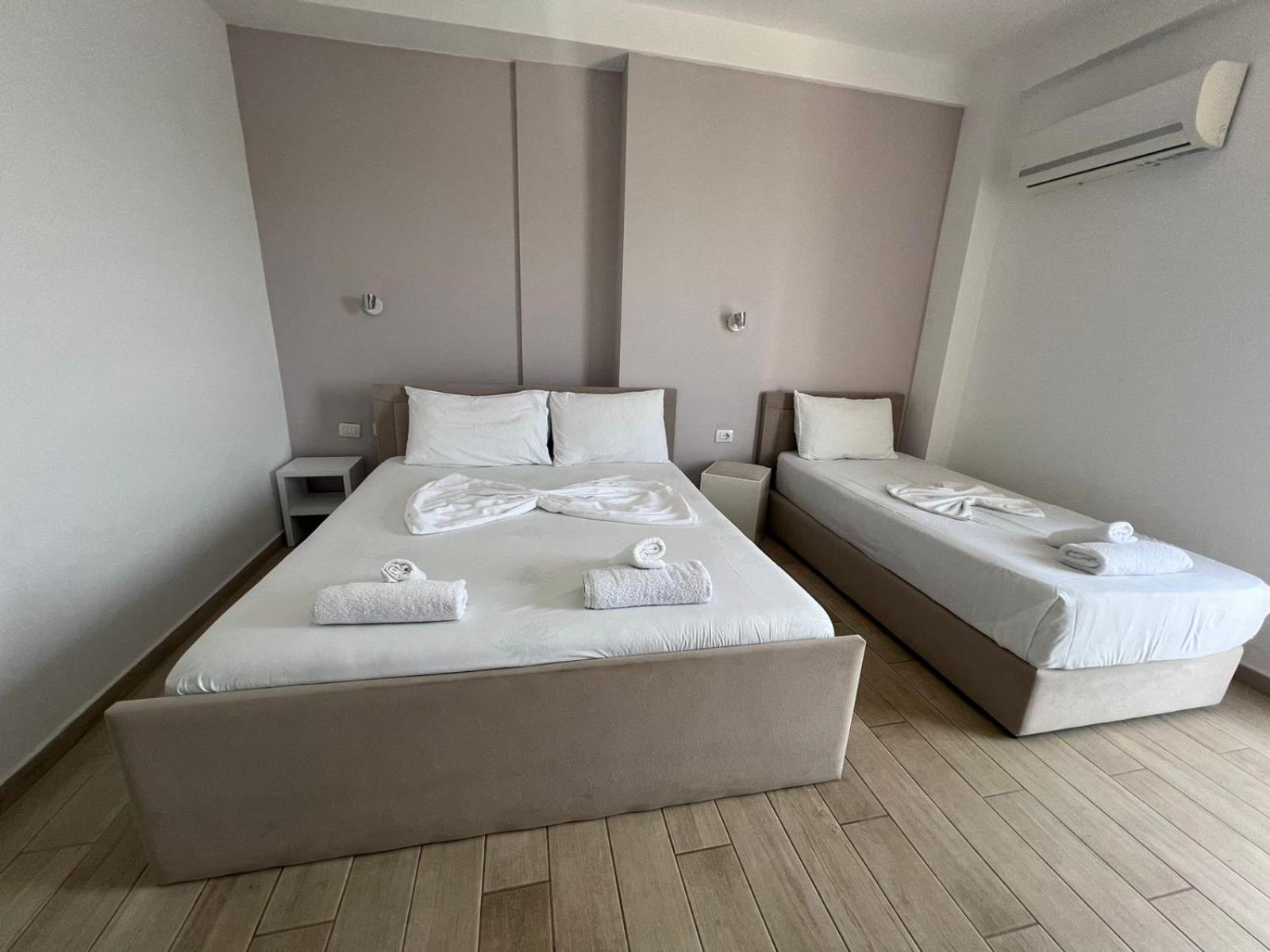 La Luna Hotel Ксамил Экстерьер фото